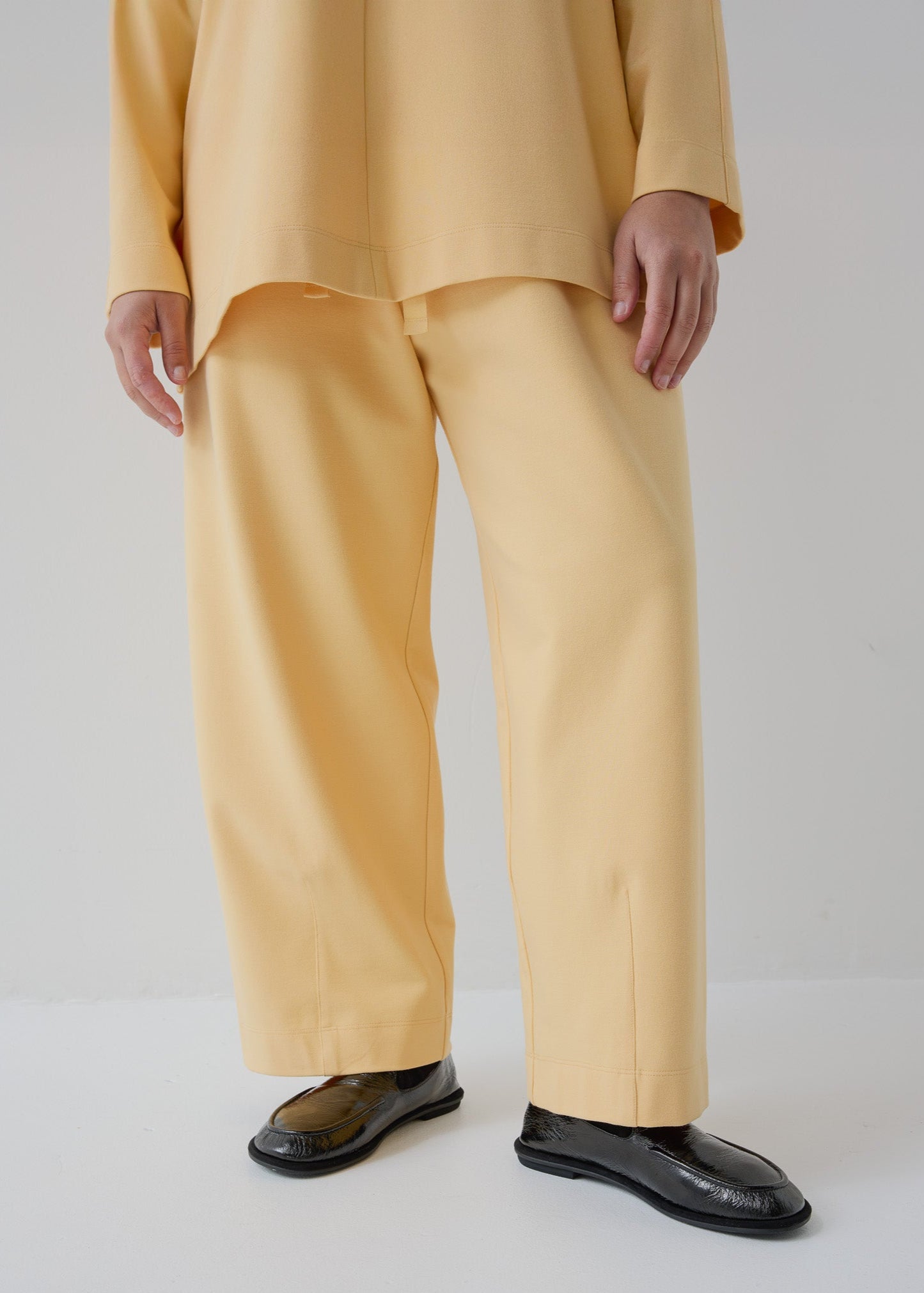 The Relaxed Pant