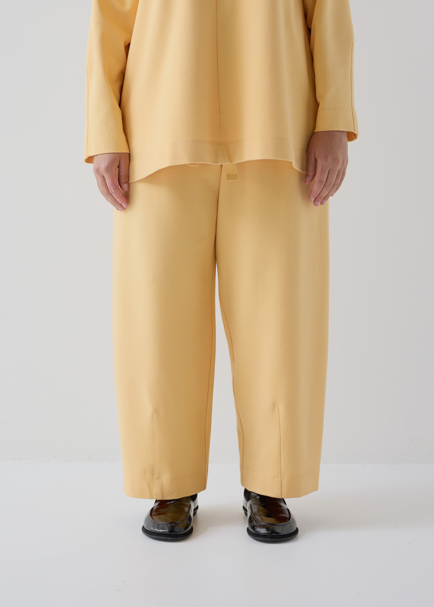 The Relaxed Pant